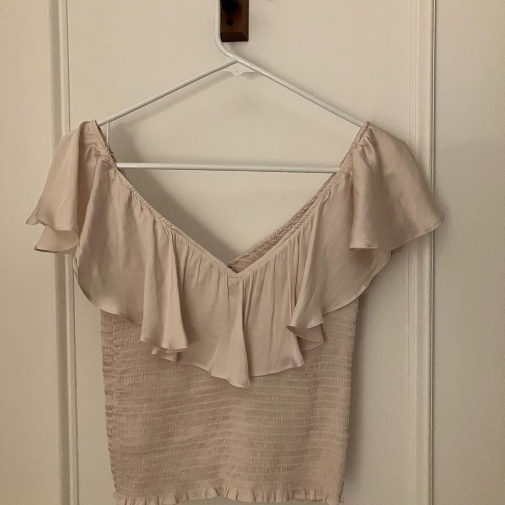 Express Cream Ruffle Blouse - Picture 3 of 4